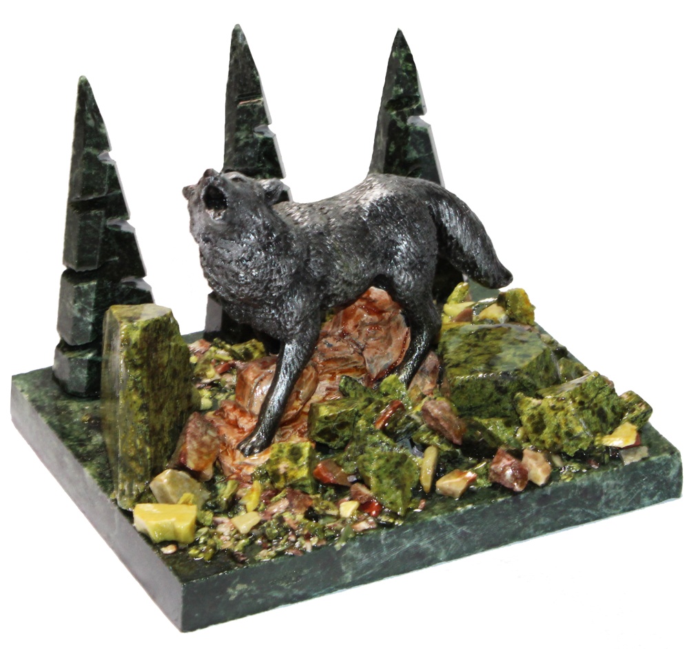 Статуэтка Воющий волк (змеевик) 7.1.298