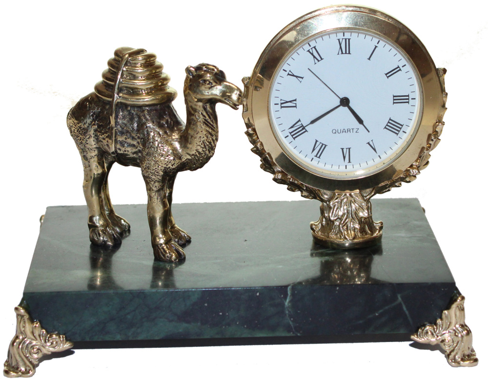 Часы Подарочные с Верблюдом 7.5.165