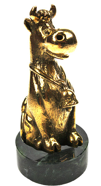 Статуэтка Бычок с колокольчиком на камне 7.1.169.2